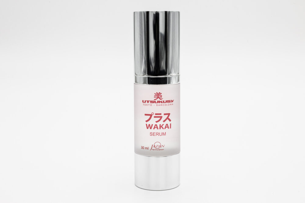 Serum facial Wakai utsukusy cosmetics